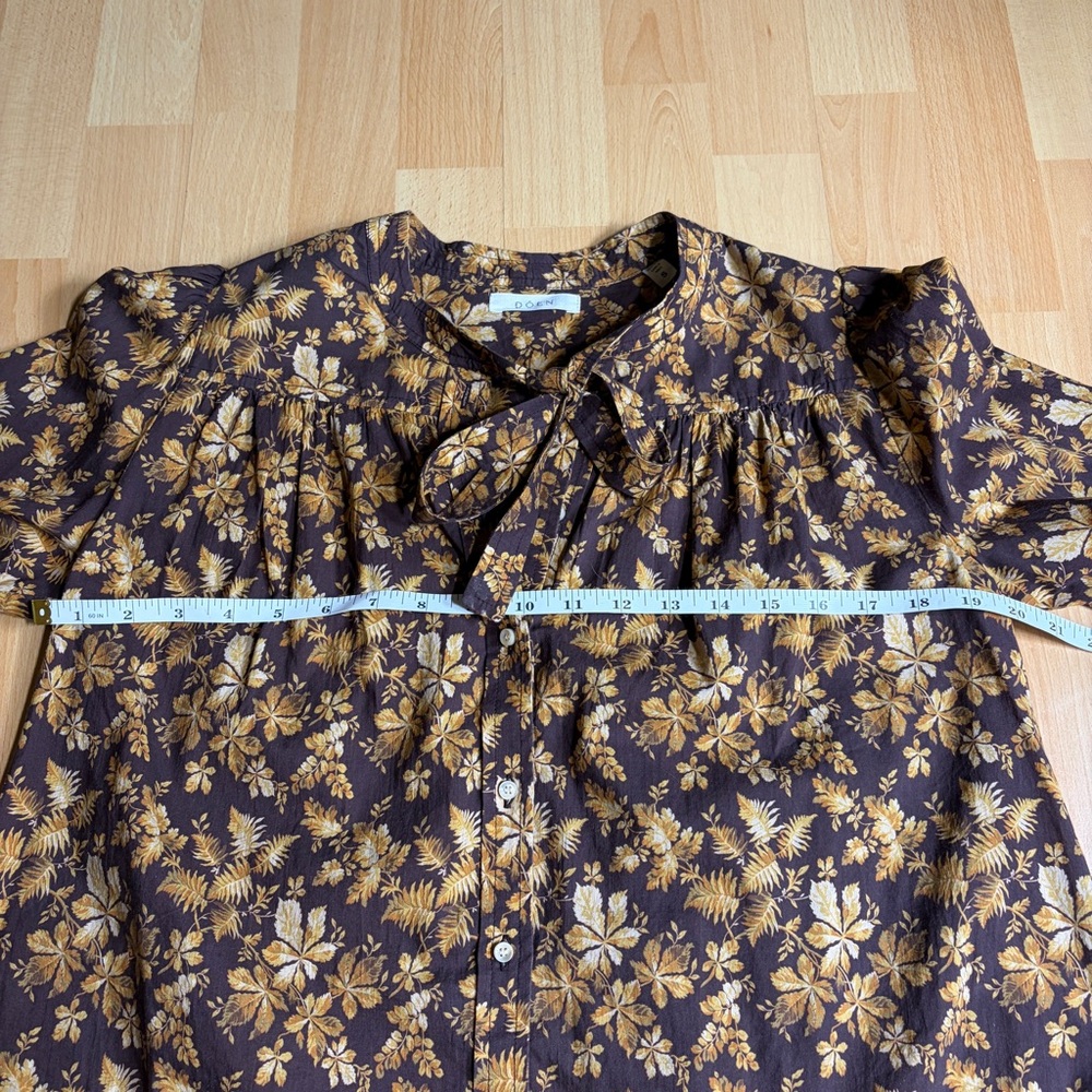 Chic Floral Button-Up Blouse - image 14